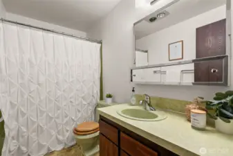 Main floor full bath.