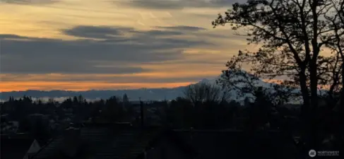 Iconic southern views featuring Mt. Rainier on clear days