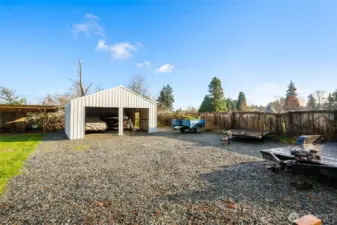 New shop for even more storage!