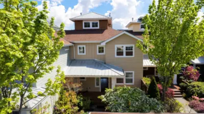 Front View of townhome