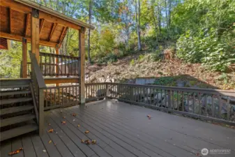 Plenty of Privacy and Space for Hot Tub
