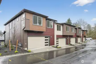 13205 NE 127th Way Unit E - Ready Now