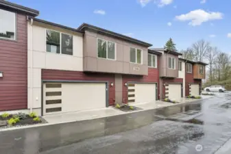 13205 NE 127th Way Unit E - Ready Now