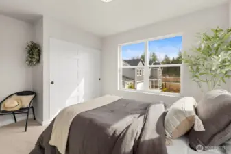 Photographs are for illustrative purposes only. Features, finishes, interior/exterior colors, landscaping and floorplan shown may vary from actual homes built.