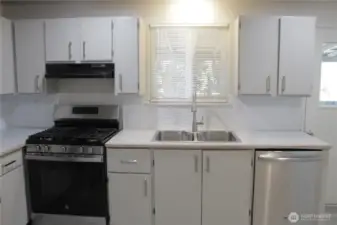 Gas stove.
