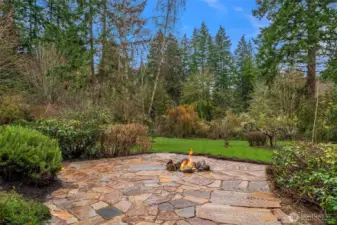 There is a gigantic Douglas Fir, must be 150 years old plus. And, a beautiful Willow Tree in the SW corner of the property.