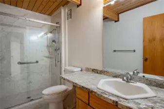 3/4 bath on Main Floor