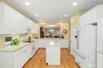 Kitchen with ample cabinets