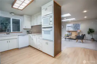 Kitchen has new dishwasher.  All appliances stay