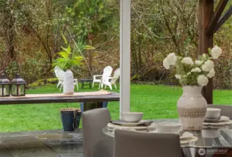 A scenic view from every window.