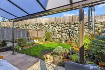 Custom made covering to enjoy the outdoor space