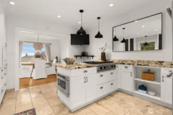 Granite counter tops & high end appliances