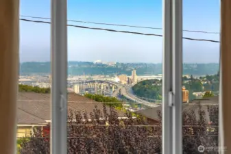 City & Mountain views