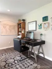 Perfect office space in the main living area