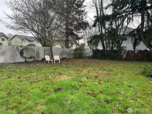 Picture of Lot on Garden Ct side of Property