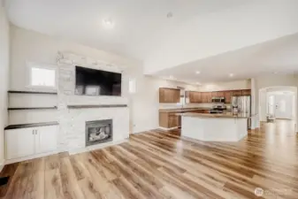 Open floorplan with kitchen overlooking Living Room