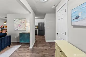 Step into your light and bright entry way!