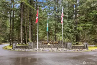 The Glen at Maples Falls is full of all the amenities.