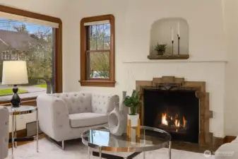 Warm living room, fire added for visual aid buyer to verify functionality.