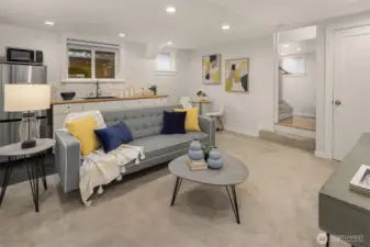 Lower level living space with MIL/ADU potential.