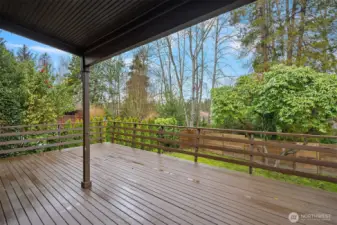 Oversized deck perfect for entertaining.