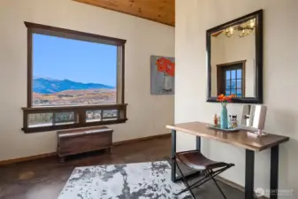 Ladies dressing area or second office, you decide