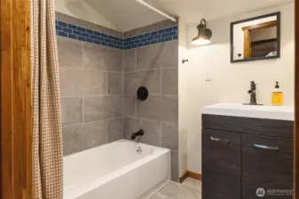 Guest Bathroom Upstairs