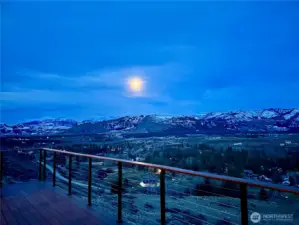 Come and experience The Methow Valley at its finest