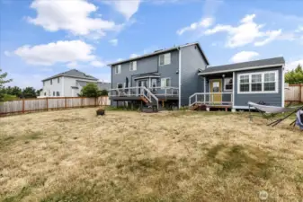 A great sized back yard.
