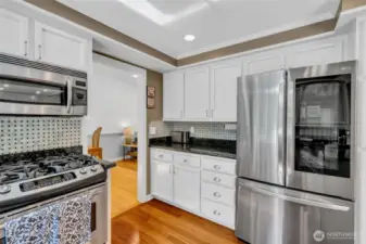 It's a kitchen you can move around in.