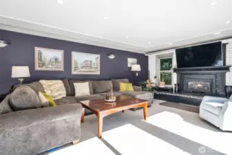 Great space opening to the back yard