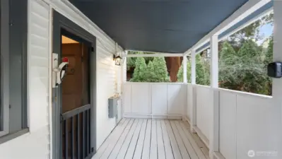 So much covered space to make your own! Set up a cozy seating area, a potting bench, or your favorite outdoor hobby - the options are endless.