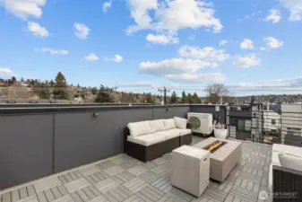 Massive outdoor rooftop in the heart of Ballard.