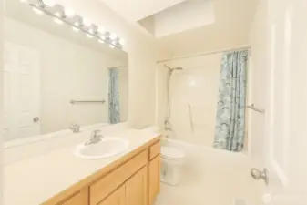Common Bath
