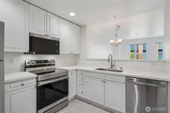 Spacious Kitchen