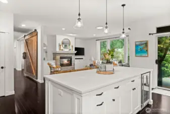 oversized kitchen island