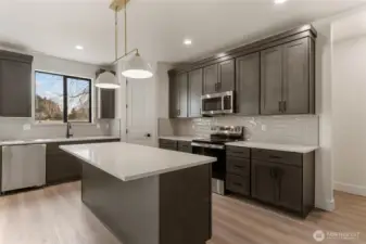 Not of actual home. Same floorplan, builder, and neighborhood.