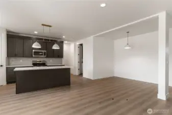 Not of actual home. Same floorplan, builder, and neighborhood.