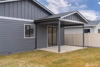 Not of actual home. Same floorplan, builder, and neighborhood.