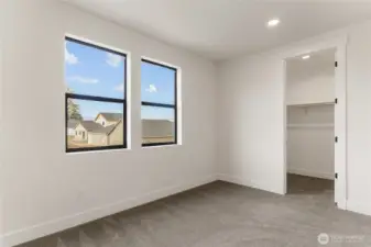 Not of actual home. Same floorplan, builder, and neighborhood.