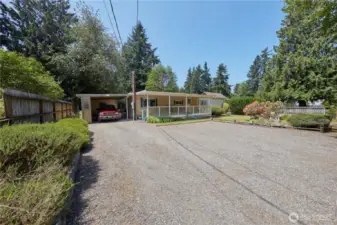 Look at all that parking space--enough for a RV and several vehicles.