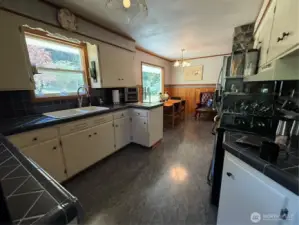 Modern kitchen