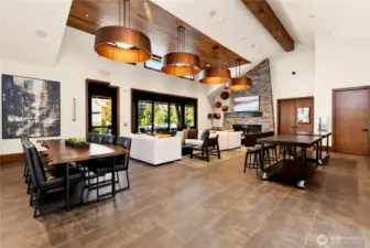 Great spot of catching up with friends or your laptop!