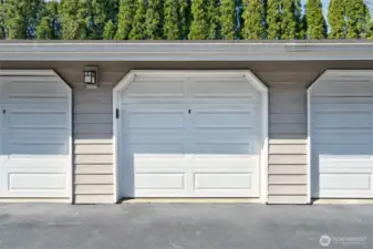 Large single car garage comes with unit (#22).
