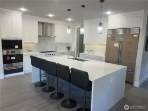 Kitchen Main Floor