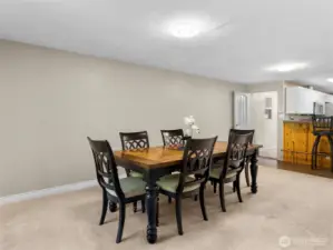 Dining - Main Unit