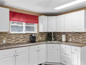 Kitchen - Main Unit
