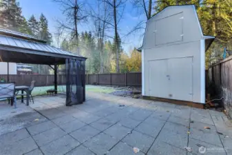 Detached building-- use as storage or possible detached ADU.