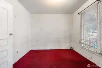 Upper floor unit 1