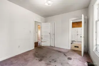 Upper floor unit 1